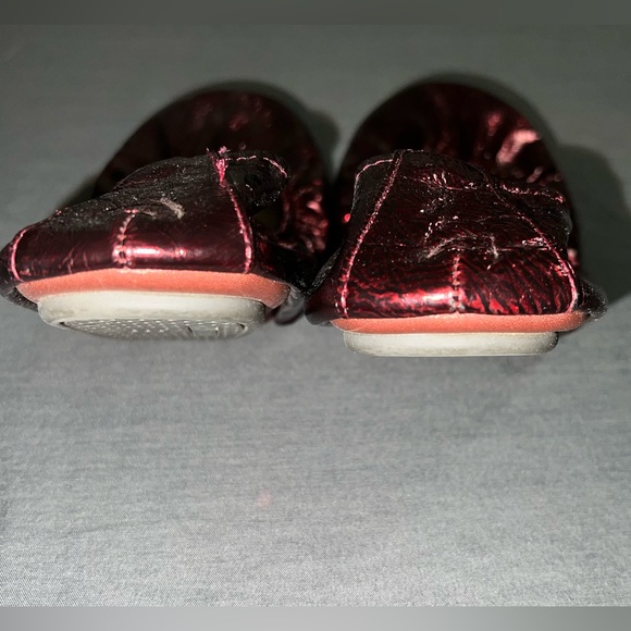 Storehouse Flats - Red Foil - Picture 3 of 4